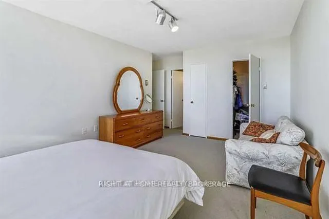 Additional image 11 of 130 Neptune Dr Unit 1601