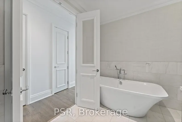 Additional property image - 311 Bay St Unit 4704