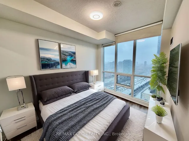 Additional image 13 of 16 Yonge St Unit 3307