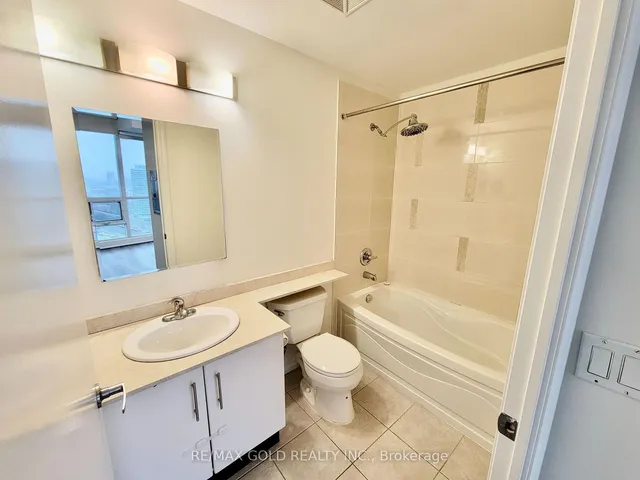 Additional image 18 of 16 Yonge St Unit 3307
