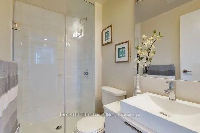 Additional property image - 68 Shuter St Unit 1205