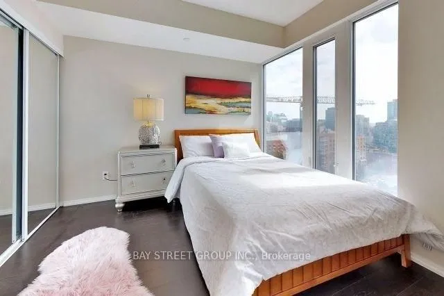 Additional property image - 68 Shuter St Unit 1205