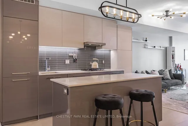 Additional property image - 835 St. Clair Ave Unit 304