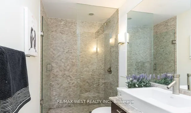 Additional property image - 8 Mercer St Unit 1308