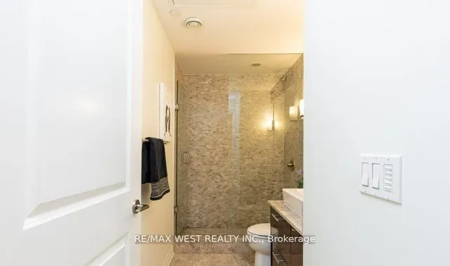 Additional property image - 8 Mercer St Unit 1308