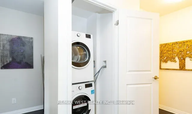 Additional property image - 8 Mercer St Unit 1308