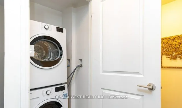 Additional property image - 8 Mercer St Unit 1308