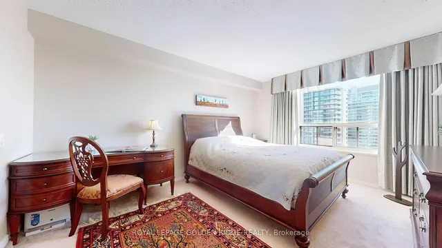 Additional property image - 100 Upper Madison Ave Unit 2705