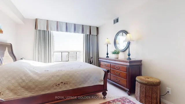 Additional property image - 100 Upper Madison Ave Unit 2705