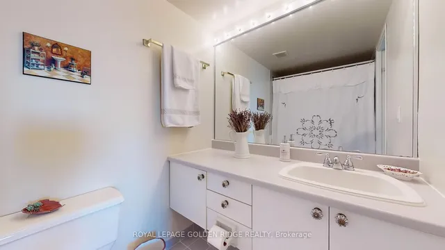 Additional property image - 100 Upper Madison Ave Unit 2705