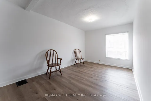 Additional property image - 275 Claremont Ave