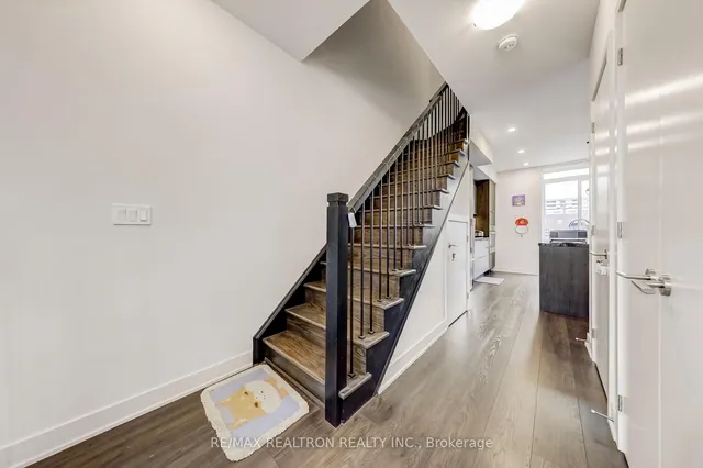 Additional property image - 25 Sonic Way