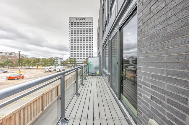 Additional property image - 25 Sonic Way