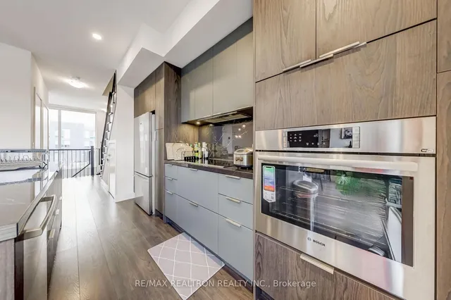 Additional property image - 25 Sonic Way