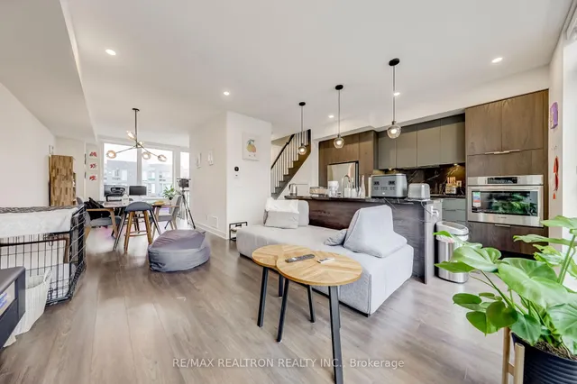 Additional property image - 25 Sonic Way