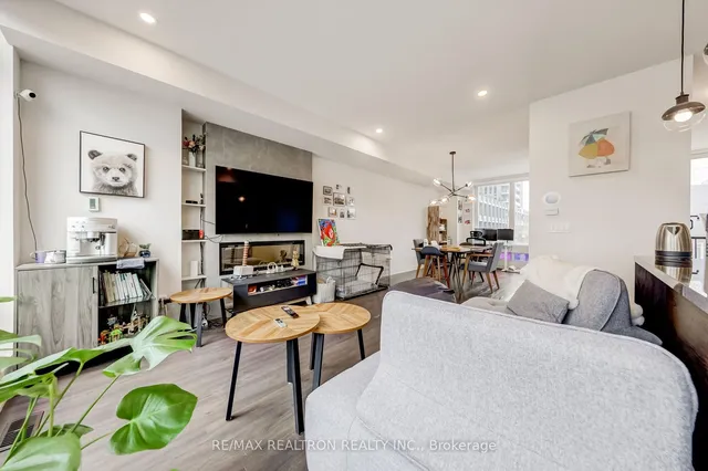Additional property image - 25 Sonic Way