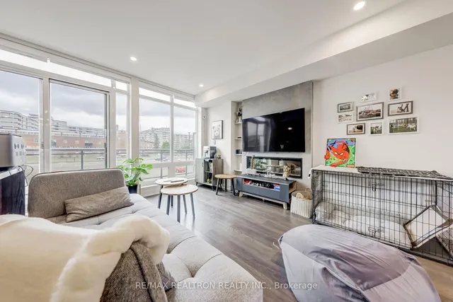 Additional property image - 25 Sonic Way