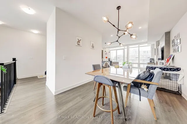Additional property image - 25 Sonic Way