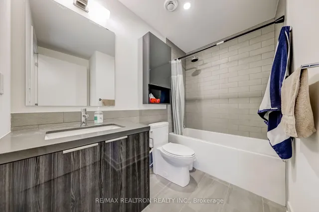 Additional property image - 25 Sonic Way