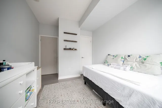 Additional property image - 219 Fort York Blvd Unit 203