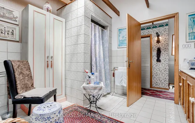 Additional property image - 261 Johnston Ave