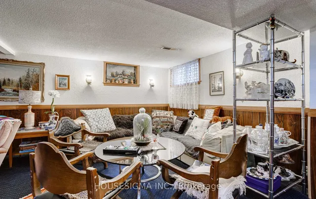 Additional property image - 261 Johnston Ave