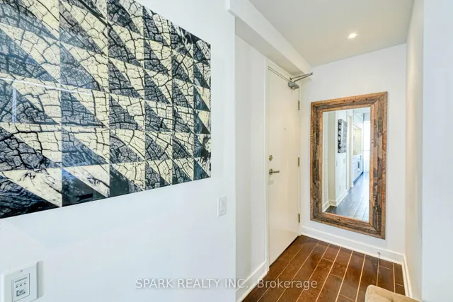 Additional property image - 15 Grenville St Unit 2405