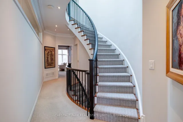 Additional property image - 260 Russell Hill Rd Unit 10