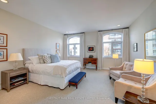 Additional property image - 260 Russell Hill Rd Unit 10