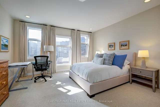 Additional property image - 260 Russell Hill Rd Unit 10