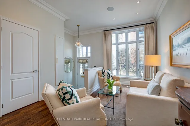 Additional property image - 260 Russell Hill Rd Unit 10