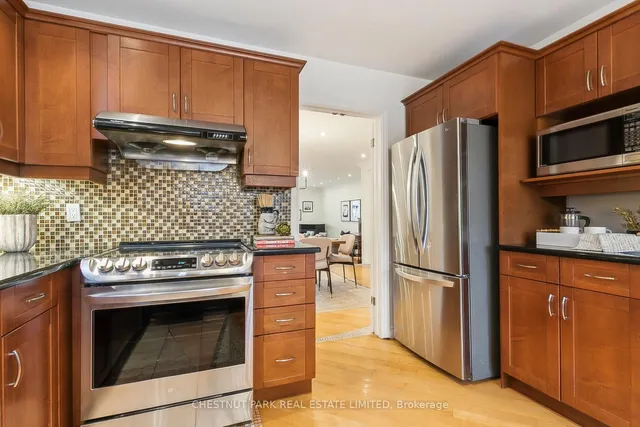 Additional property image - 150 Rose Park Dr
