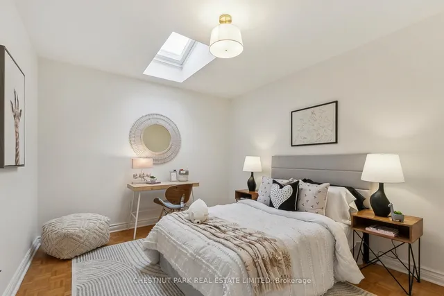 Additional property image - 150 Rose Park Dr