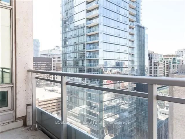 Additional property image - 8 Scollard St Unit PH206