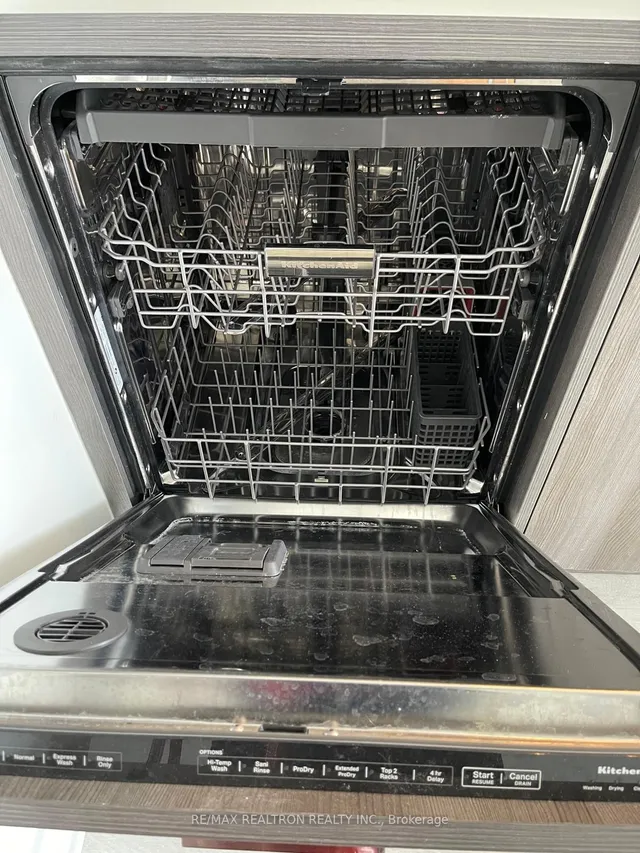 Additional property image - 20 Inn On The Park Dr Unit 2539