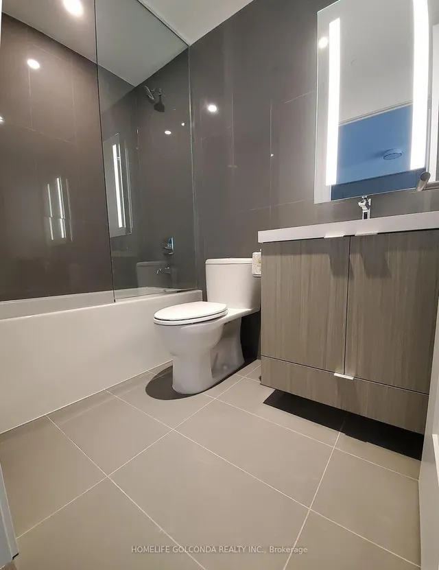 Additional property image - 575 Bloor St Unit 1401
