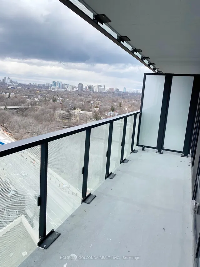 Additional property image - 575 Bloor St Unit 1401