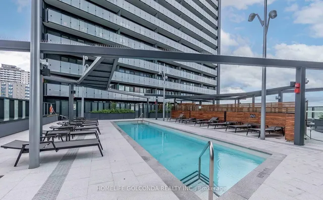 Additional property image - 575 Bloor St Unit 1401