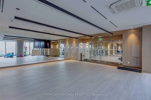 Additional property image - 575 Bloor St Unit 1401