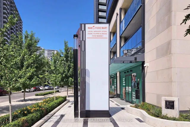 Additional property image - 575 Bloor St Unit 1401
