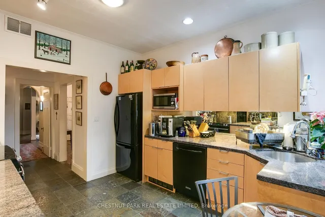 Additional property image - 40 Elgin Ave