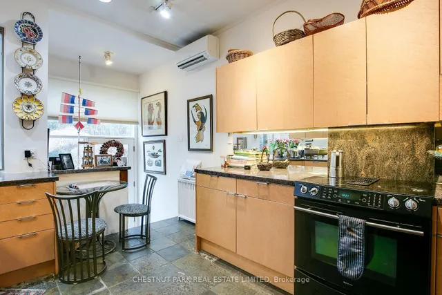 Additional property image - 40 Elgin Ave