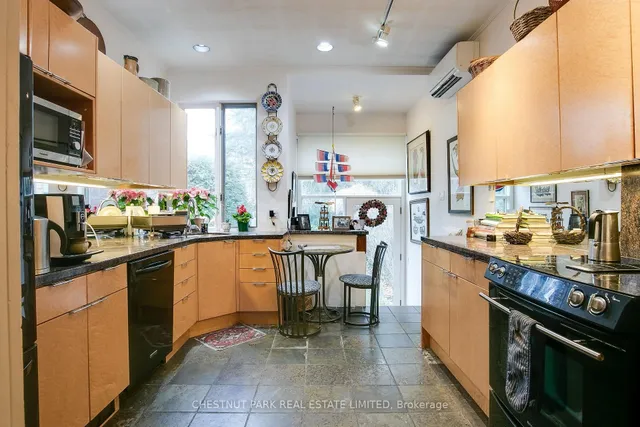 Additional property image - 40 Elgin Ave
