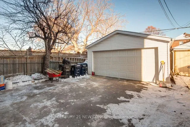Additional image 37 of 1845 Dufferin St