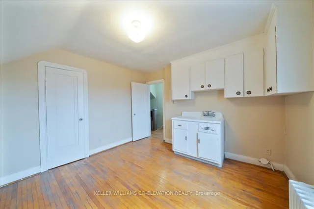 Additional property image - 39 Lanark Ave