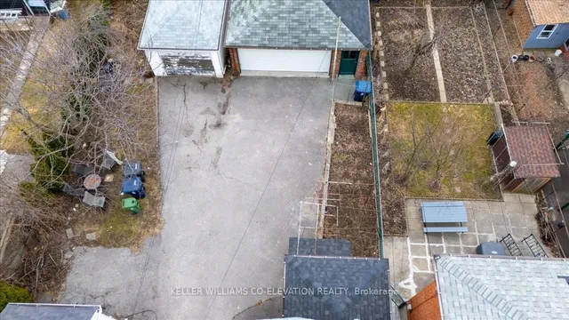 Additional property image - 39 Lanark Ave
