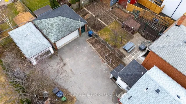 Additional property image - 39 Lanark Ave