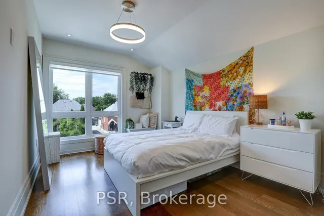 Additional property image - 571 Broadway Ave