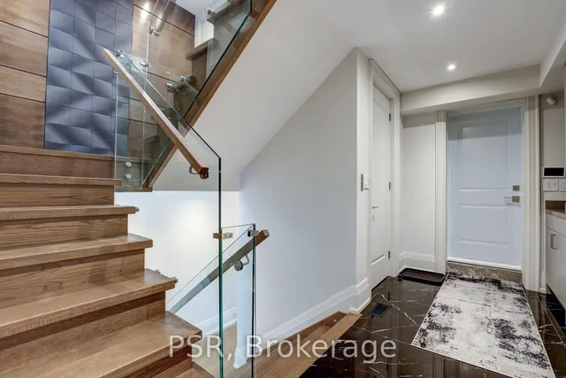 Additional property image - 571 Broadway Ave