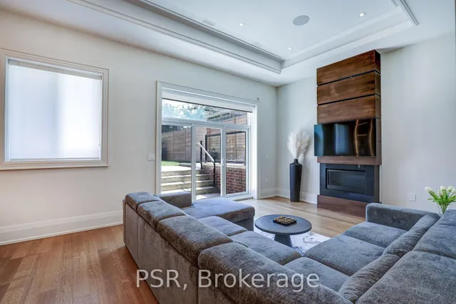 Additional property image - 571 Broadway Ave